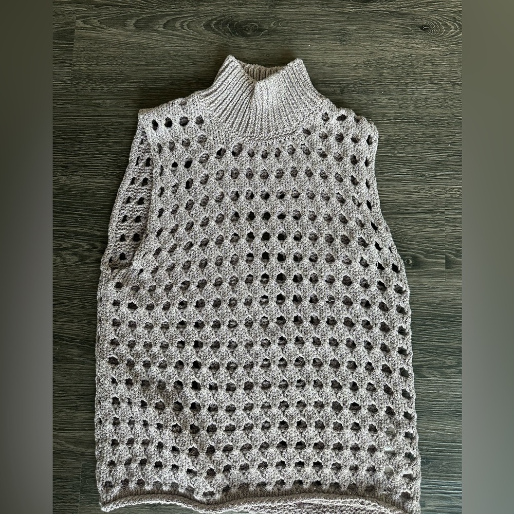 IRO turtle neck sleeveless, lilac